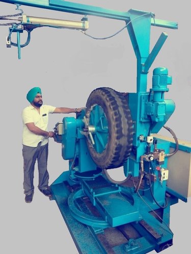 Tyre Retreading Buffer Machine